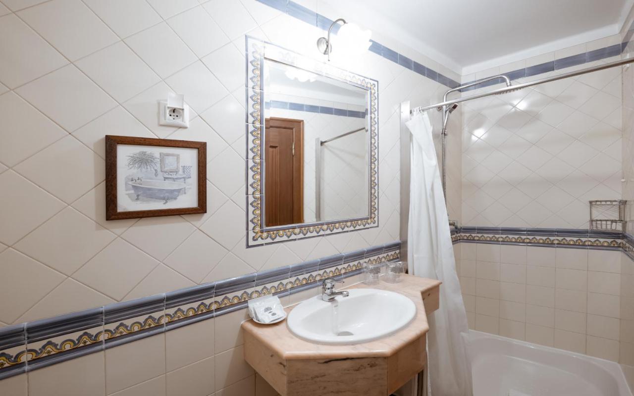 Casa De S. Thiago De Obidos Hotell Eksteriør bilde